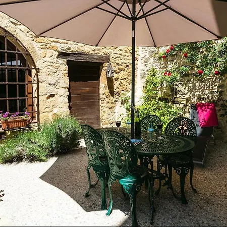Au Coeur De Beynac, Maison De Caractere Avec Jardin Terrasse Holiday home Beynac-et-Cazenac